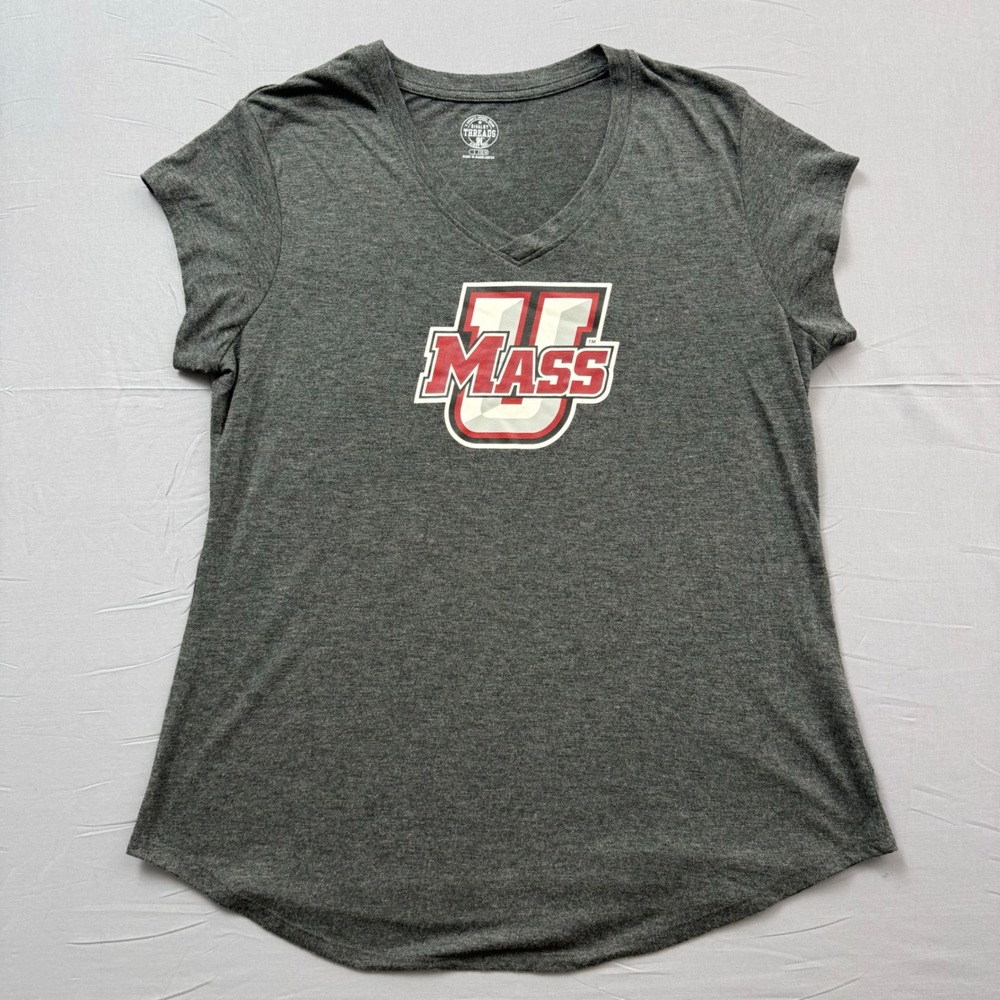 Rivalry Threads UMass Minutemen Graphic T-Shirt Grey V-Neck Womens Large 12/14
